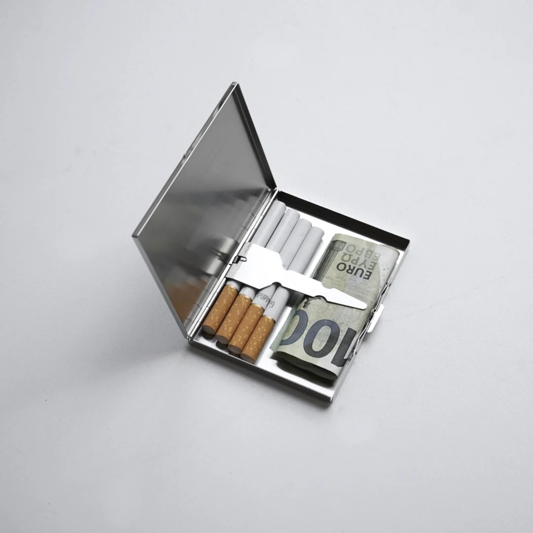 Essentials Etui